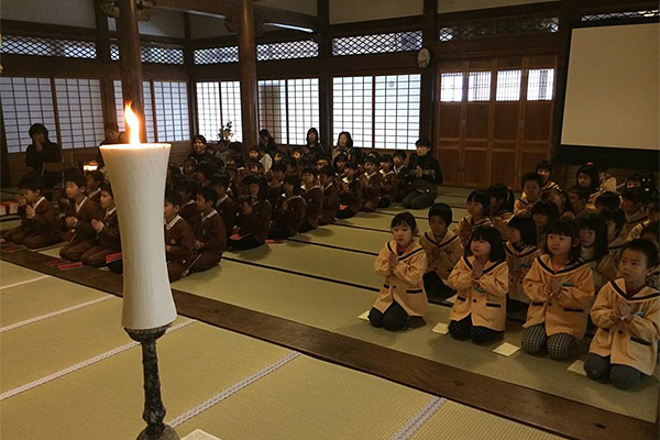 御正忌（ごまんさん）－こどものおつとめ－ 白藤山 光照寺